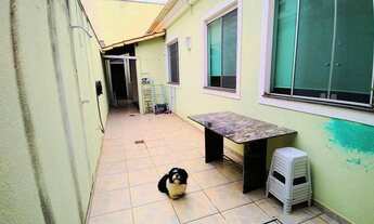 Imagem 4: Casa para venda com 130 metros quadrados com 4 quartos em Marapé - Santos - SP