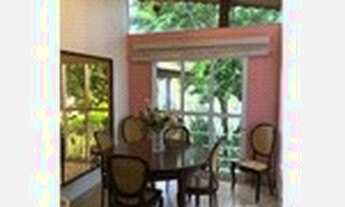 Imagem 5: Casa térrea podendo ser comercial ou residencial com 4 dormitórios sendo 1 suíte, cozinha