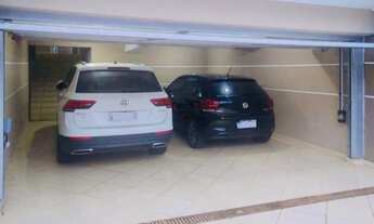 Imagem 3: CURITIBA - Casa Padrão - Parolin