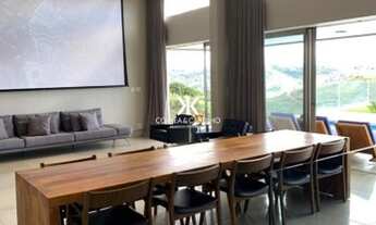 Imagem 2: Casa com 634,74 m² em condomínio de alto nível na Vila Alpina, 4 suítes, 6 vagas de garage