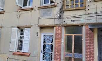 Imagem 3: VENDO AP. 3 DORMOTIRIOS COM GARAGEM IAPI COM68 M²