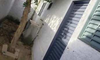 Imagem 3: Venda casa com 2 quartos e 3 kitnets