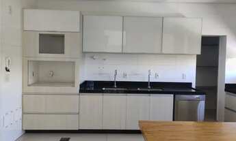 Imagem 3: Casa para aluguel possui 250 metros quadrados com 5 quartos sendo 4 suíte