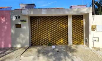 Imagem: Casa para aluguel possui 165 metros quadrados