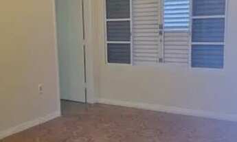 Imagem 4: Casa no Guara I com painel solar