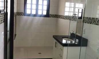 Imagem 3: Casa no Santa Paula Jacarei locação 4 dormitórios 2 suítes churrasqueira