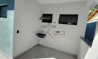 Imagem 5: Casa - Jardim Siesta - Jacareí - 150m² - 3 Dorm/ 1 Suíte com Closet