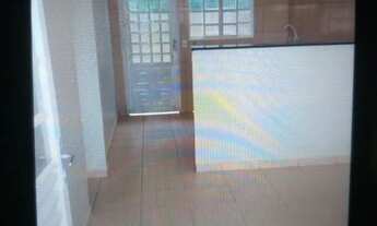 Imagem 2: ALUGO APARTAMENTO TÉRREO DE 2QUARTOS NO GAMA SUL