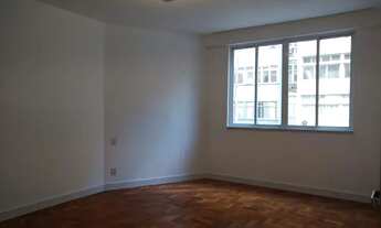 Imagem 7: Apartamento para venda possui 130 metros quadrados com 3 quartos em Copacabana - Rio de Ja