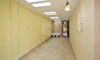 Imagem 4: Casa de vila, 3 dormitórios, 3 vagas de garagem, segurança 24h e portão automático