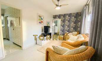 Imagem 3: Apartamento para locação anual com 2 quartos na Praia das Pitangueiras no Guarujá - SP