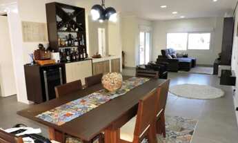 Imagem 4: LAZER COMPLETO! Casa ensolarada com piscinas, quadras e sauna no Residencial Vintage