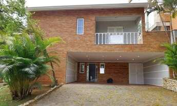 Imagem 7: Casa de condomínio para aluguel e venda possui 360 metros quadrados com 4 quartos