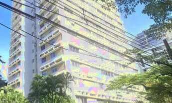 Imagem 6: EXCELENTE APARTAMENTO NO LEBLON COM 130M²