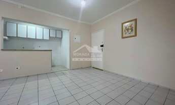 Imagem 3: Apartamento localizado a 500 metros da praia,vista livre da sacada. Na imobiliária em Prai