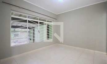 Imagem 2: Casa para Aluguel - Jardim das Flores, 2 Quartos, 155 m2