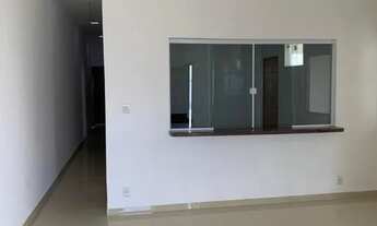 Imagem 2: Casa 3/4 sendo uma suite,localização exatamente próximo Ayrton Senna e fraga maia