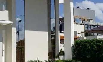 Imagem 4: Casa para aluguel possui 700 metros quadrados com 5 quartos