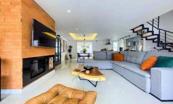 Imagem: Casa impecável no Lagos de Nova Ipanema