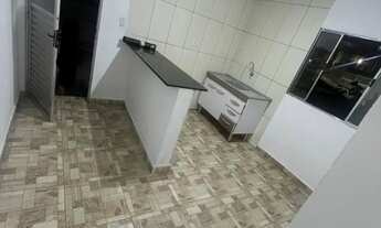 Imagem 5: ALUGA-SE CASA Casa com 1 dormitório