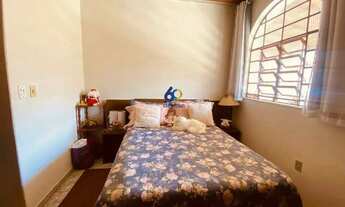 Imagem 6: Casa Exclusiva à Venda em Guarapari 2 Quartos, Piscina e Churrasqueira