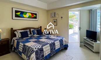 Imagem 9: Casa Tríplex Beira-Mar no Condomínio Portogalo Disponível para Venda