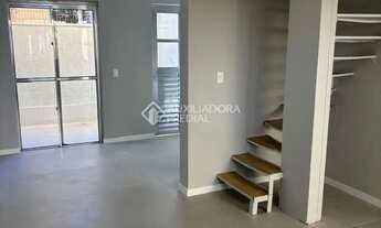 Imagem 3: Sobrado com 2 quartos no bairro Santa Tereza