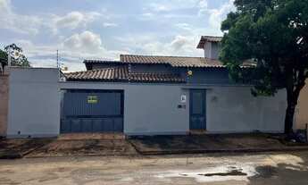 Imagem: Alugo Casa com 3 Quartos - 110 sul (Quadra