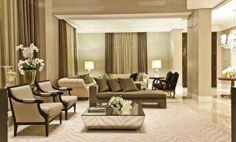 Imagem 4: Parque Tingui Mansão com Elevador, 4 suítes, 10 vagas de garagem com 777m² , Curitiba, PR