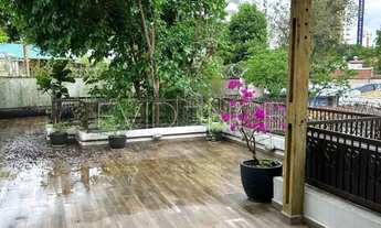 Imagem 2: Casa escritório com rooftop