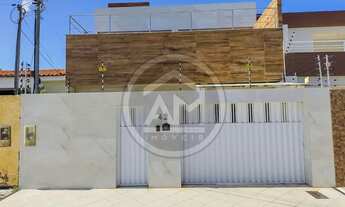 Imagem: EXCELENTE CASA À VENDA NO BAIRRO JABOTIANA