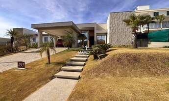 Imagem: Casa à venda, 4 quartos, 2 suítes, 4 vagas