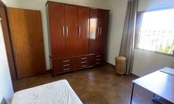 Imagem: Quarto para estudante