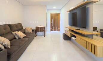 Imagem 3: Casa com amplo terreno no Centro de Rio dos Cedros