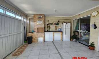 Imagem 3: Excelente Casa 4 dormitório(s) em Campeche - Florianópolis