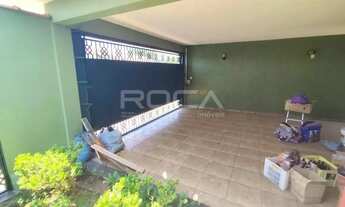 Imagem 2: Charmosa casa de 3 dormitórios para alugar em Residencial Itamarati, São Carlos