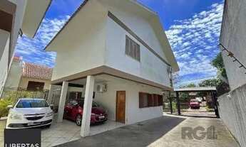 Imagem 2: Casa Condominio para Venda - 197m², 3 dormitórios, sendo 1 suites, 2 vagas - Tri