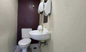 Imagem 2: Duas amplas, andar alto, 950 cada uma