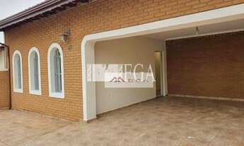 Imagem: Casa com 3 dormitórios à venda, 180 m²