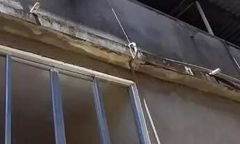 Imagem 4: Sobrado, quarto e sala com terraço gigante na Aritiba Realengo