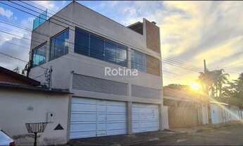 Imagem: Casa à venda, 3 quartos, 1 suíte, 2 vagas