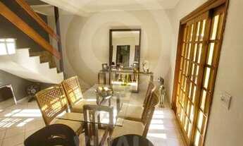 Imagem: Casa - / Comercial / Vila Cassaro