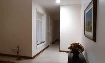 Imagem 2: Sobrado Cond. Fechado 04 Suites / Completo " Aceita Casa Menor em Condomínio&quot