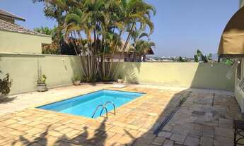 Imagem 2: Casa de Condomínio para Aluguel em Alphaville Condomínio Residencial Alphaville, 4 Quartos