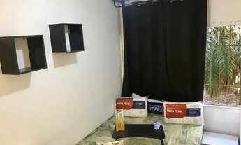 Imagem: QUARTO BELÍSSIMO, SUPER MOBILIADO