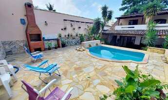 Imagem 3: AMPLO SOBRADO COM PISCINA E CHURRASQUEIRA!