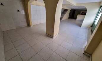 Imagem: Prédio Comercial no Reduto de 600m2, com