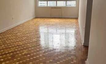 Imagem: Apartamento Pompeia à uma quadra da praia