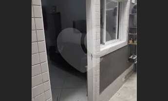 Imagem 2: Casa em condomínio fechado em Praia Grande na Vila Tupi com ótima localização