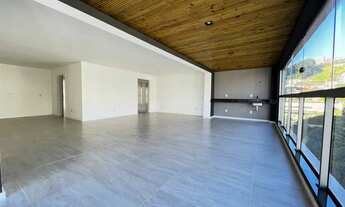 Imagem 2: Apartamento novo e amplo com a privacidade de um por andar no Bom Pastor